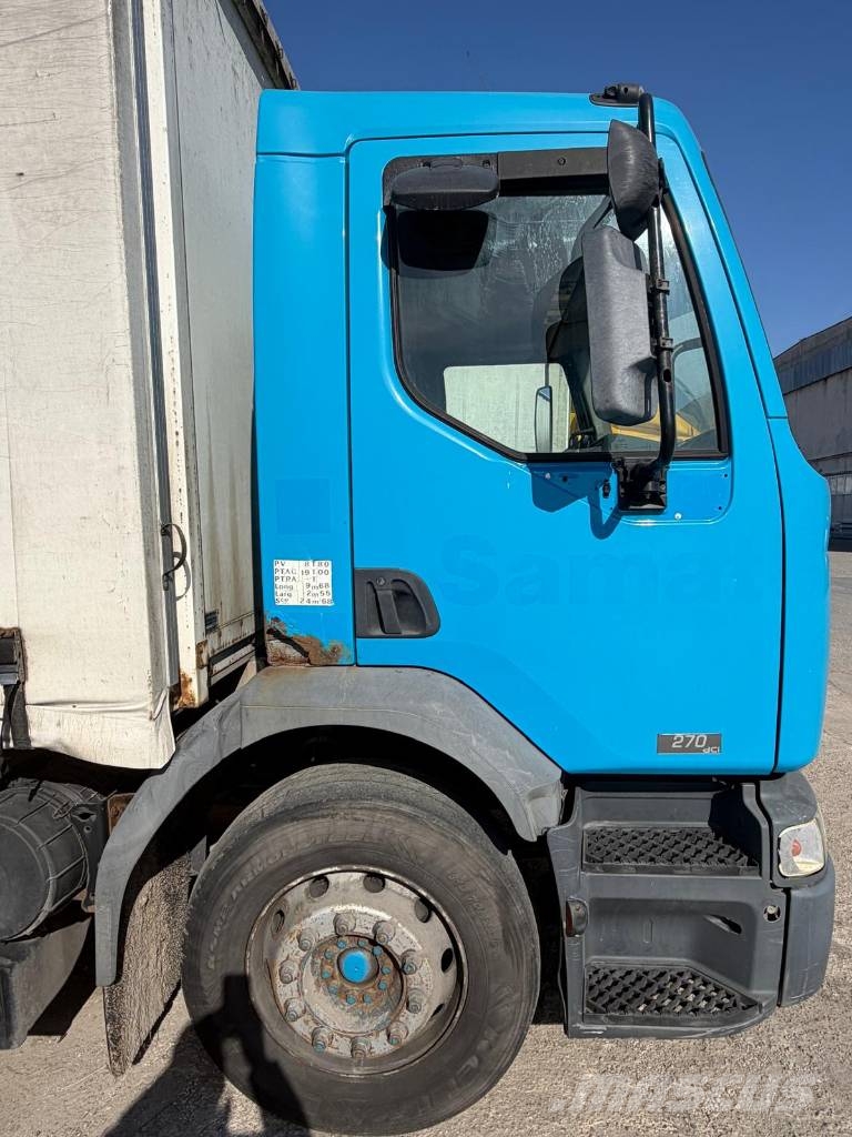 Renault Premium 270 Camiones con caja de remolque