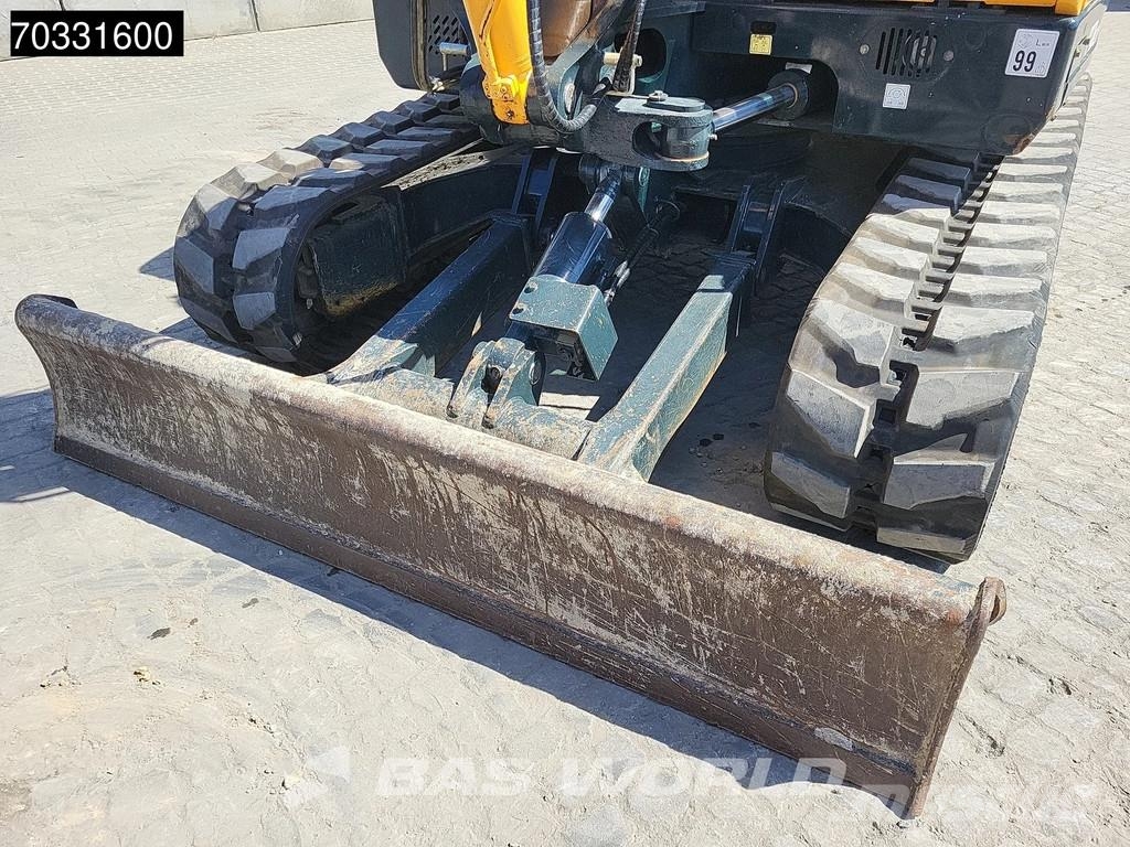 Hyundai R80 CR-9A A/C - 2 Buckets Minibagger < 7t