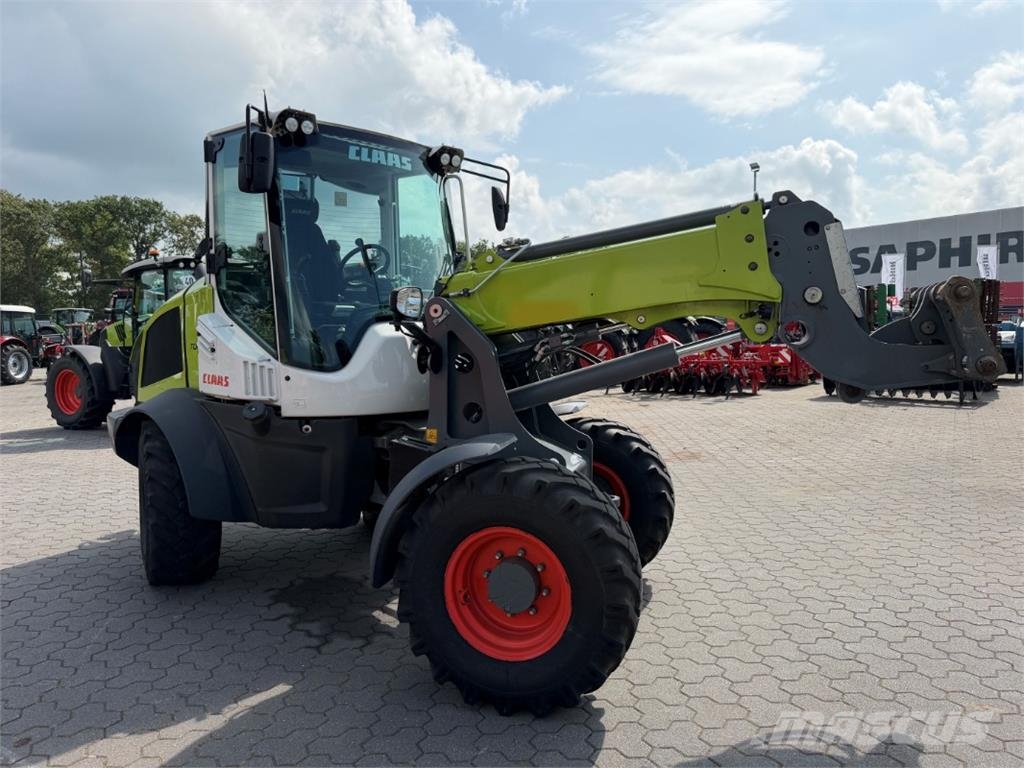 CLAAS Torion 738 T Sinus ماكينات زراعية - غير ذلك