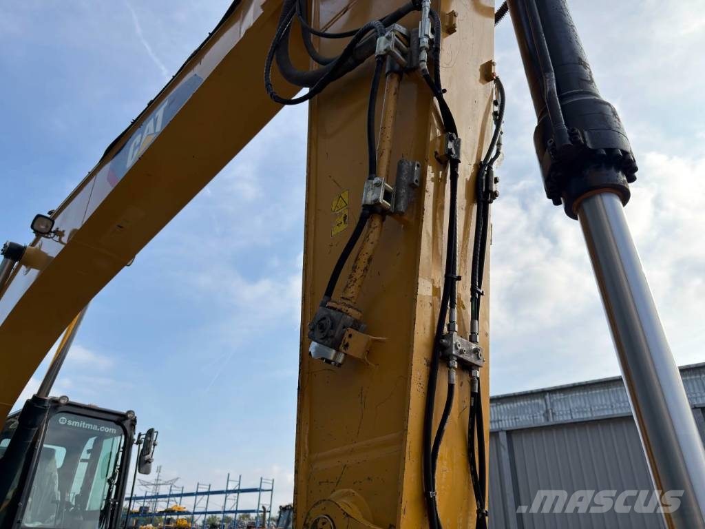 CAT 330F LN Kāpurķēžu ekskavatori