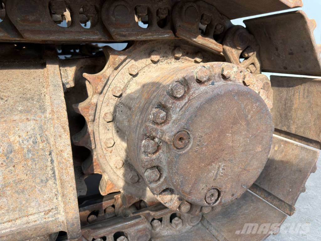 CAT 330F LN Kāpurķēžu ekskavatori