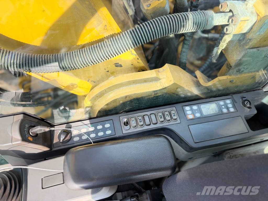 CAT 330F LN Kāpurķēžu ekskavatori