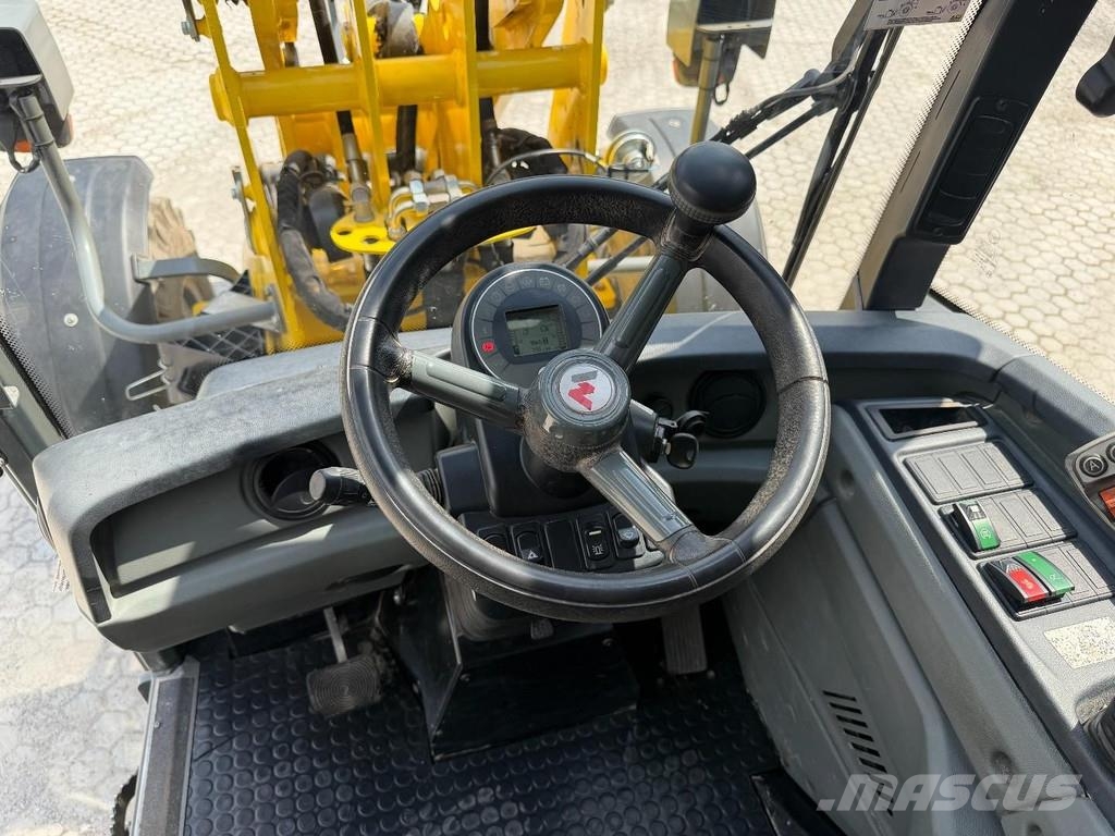 Wacker Neuson WL 54 LOW HOURS Tekerlekli yükleyiciler