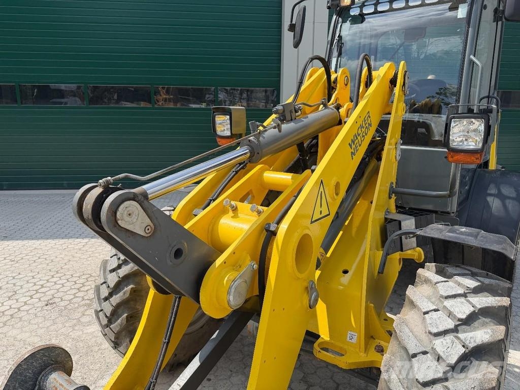 Wacker Neuson WL 54 LOW HOURS Tekerlekli yükleyiciler