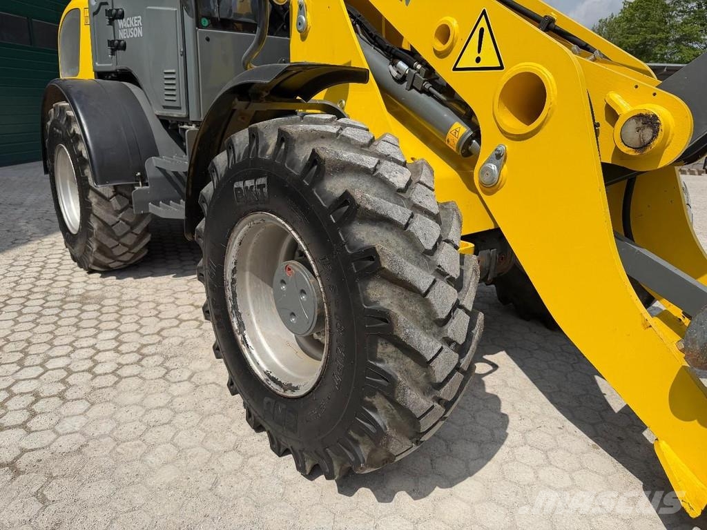 Wacker Neuson WL 54 LOW HOURS Tekerlekli yükleyiciler