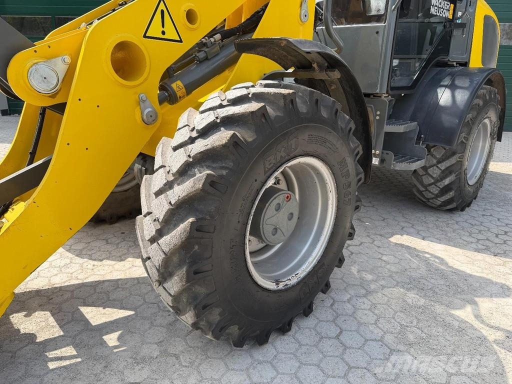 Wacker Neuson WL 54 LOW HOURS Tekerlekli yükleyiciler