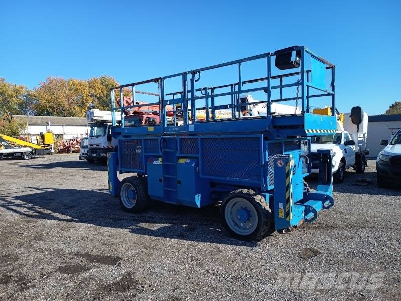 Genie GS4390 - 15,11m, diesel, 4x4 Käärtõstukid