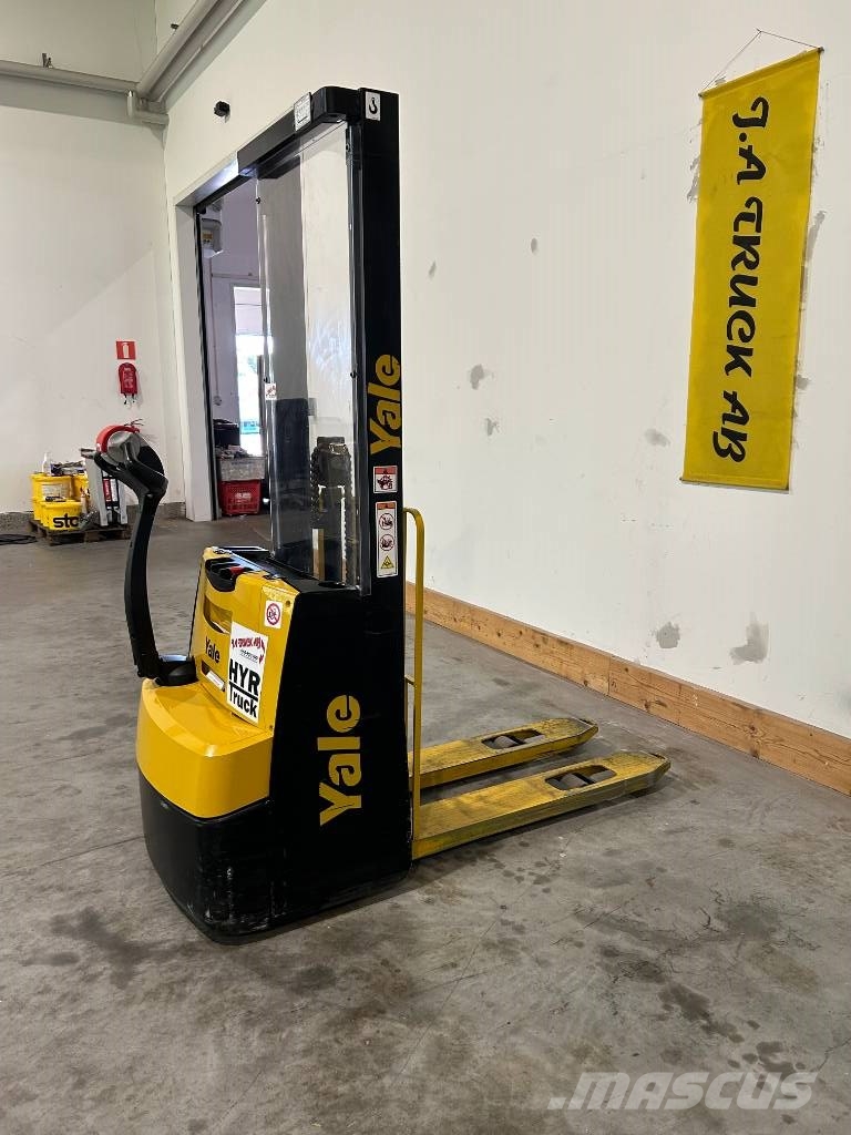 Yale MS 10 E, Ledstaplare gel Käyden ajettavat pinoamistrukit