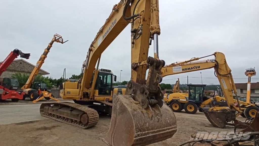 Komatsu PC240NLC-8 Верижен екскаватор