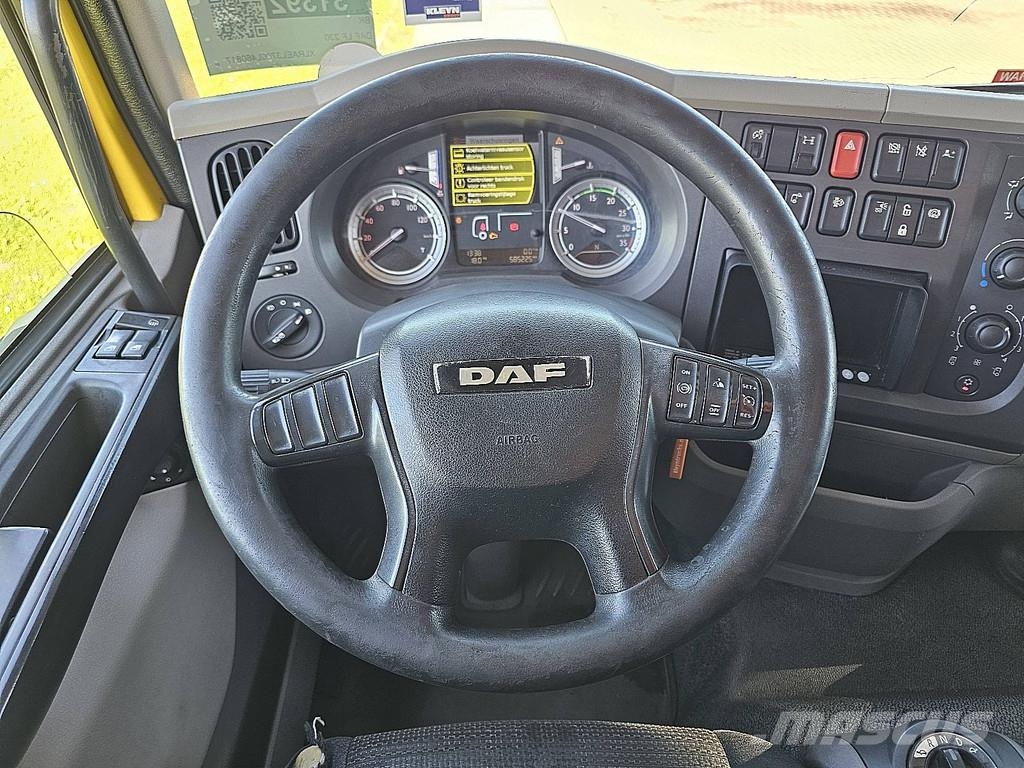 DAF LF 230 Bakwagens met gesloten opbouw