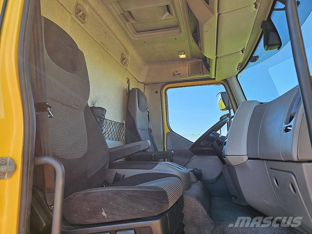 DAF LF 230 Bakwagens met gesloten opbouw