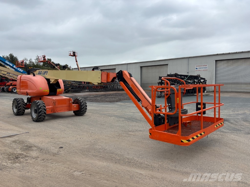 JLG 660 SJ Telescopic boom lifts