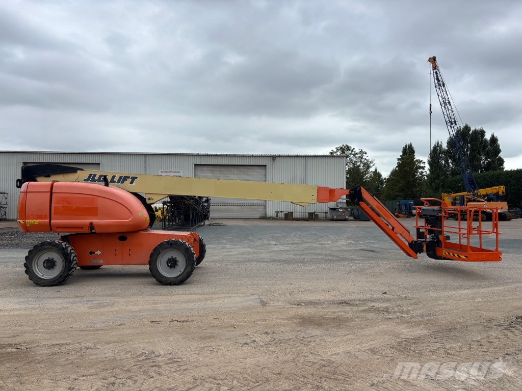 JLG 660 SJ Telescopic boom lifts