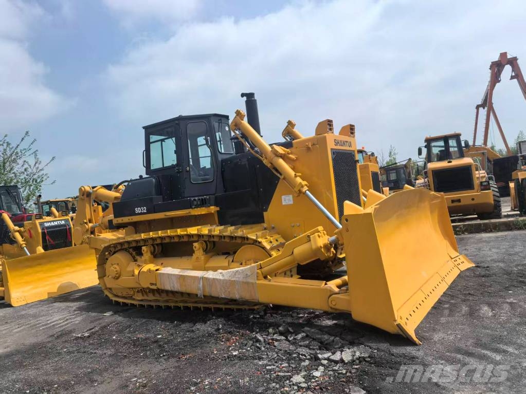 Shantui SD 32 Bulldozer