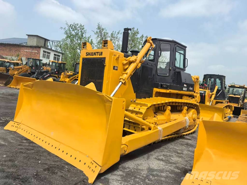 Shantui SD 32 Bulldozer