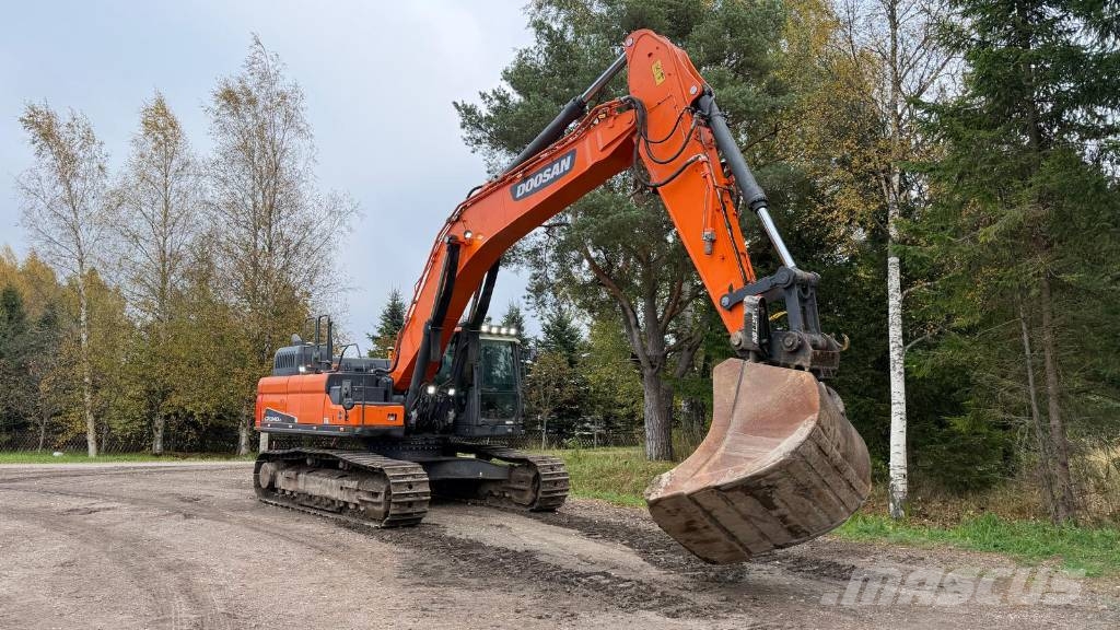 Doosan DX340LC-5 + 3D Roomikekskavaatorid