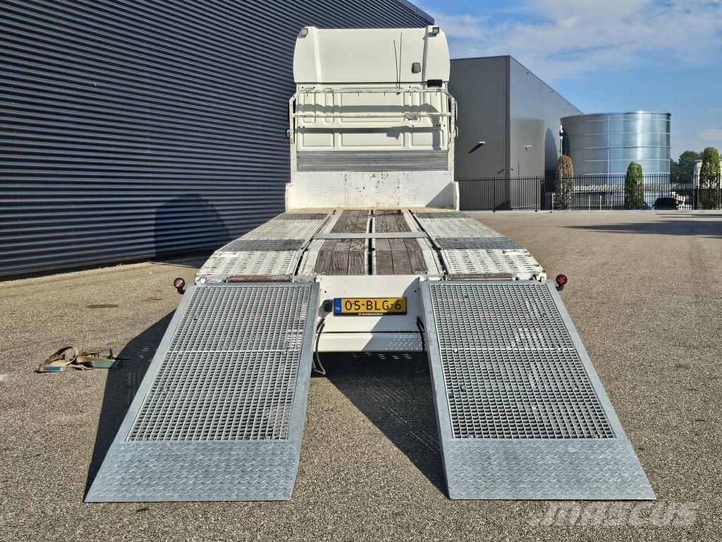 DAF XF 530 6x2 / OPRIJ - MACHINE TRANSPORT Vehículos de reciclaje