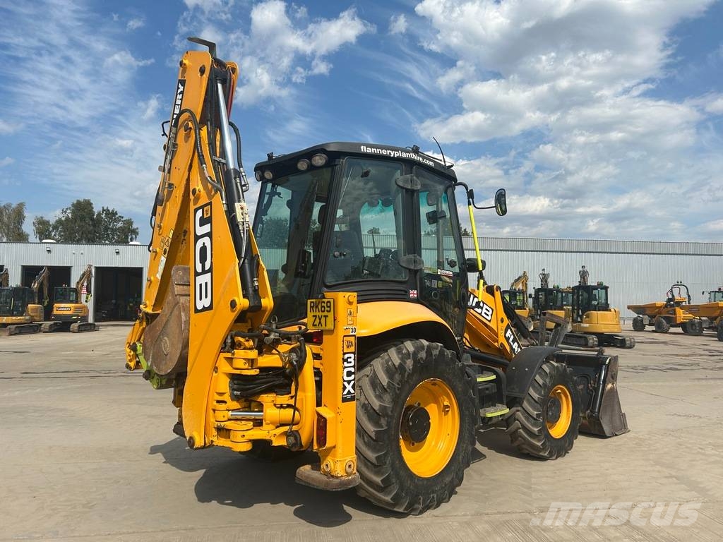 JCB 3CX CONTRACTOR PRO Buldoexcavatoare