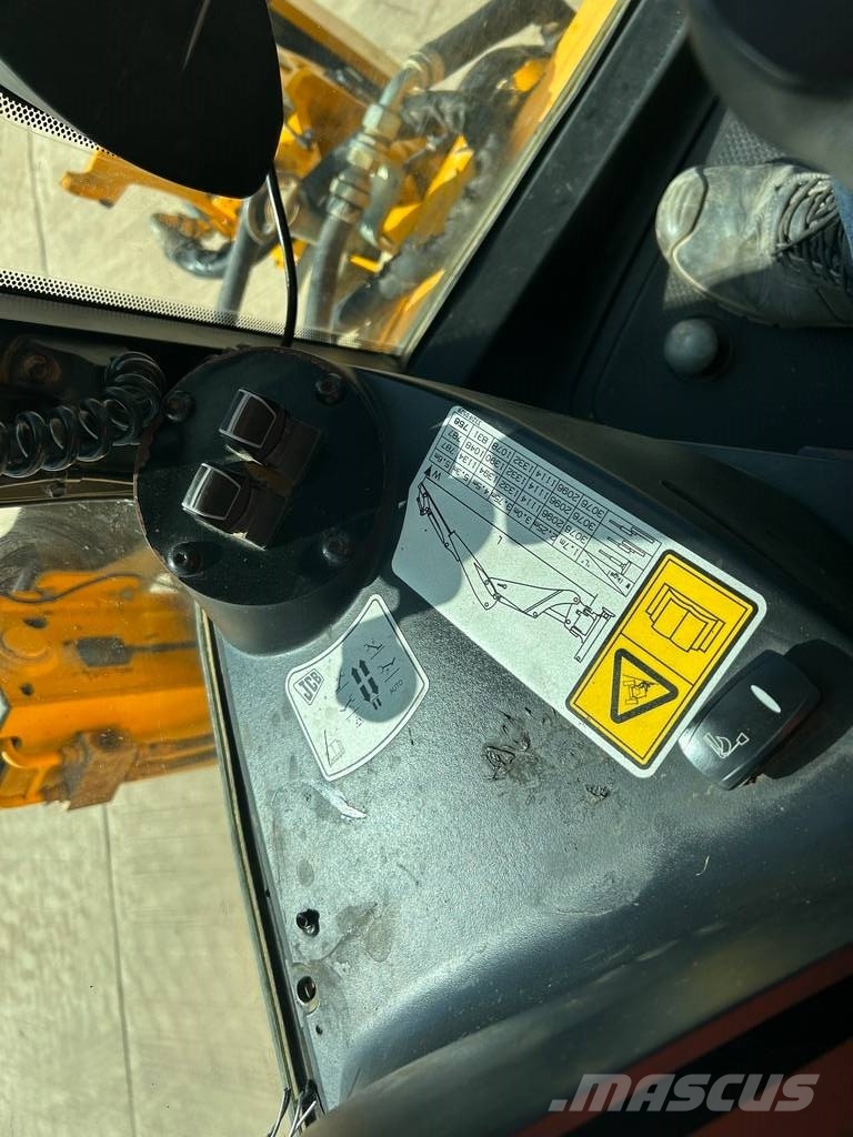 JCB 3CX CONTRACTOR PRO Buldoexcavatoare