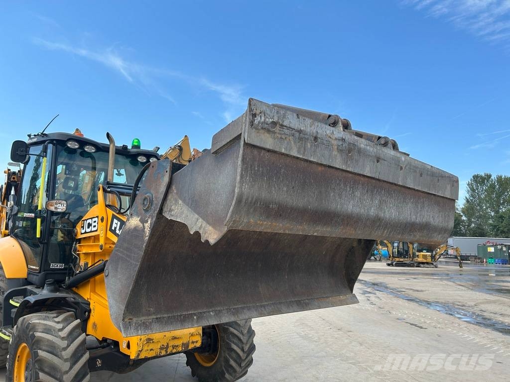 JCB 3CX CONTRACTOR PRO Buldoexcavatoare