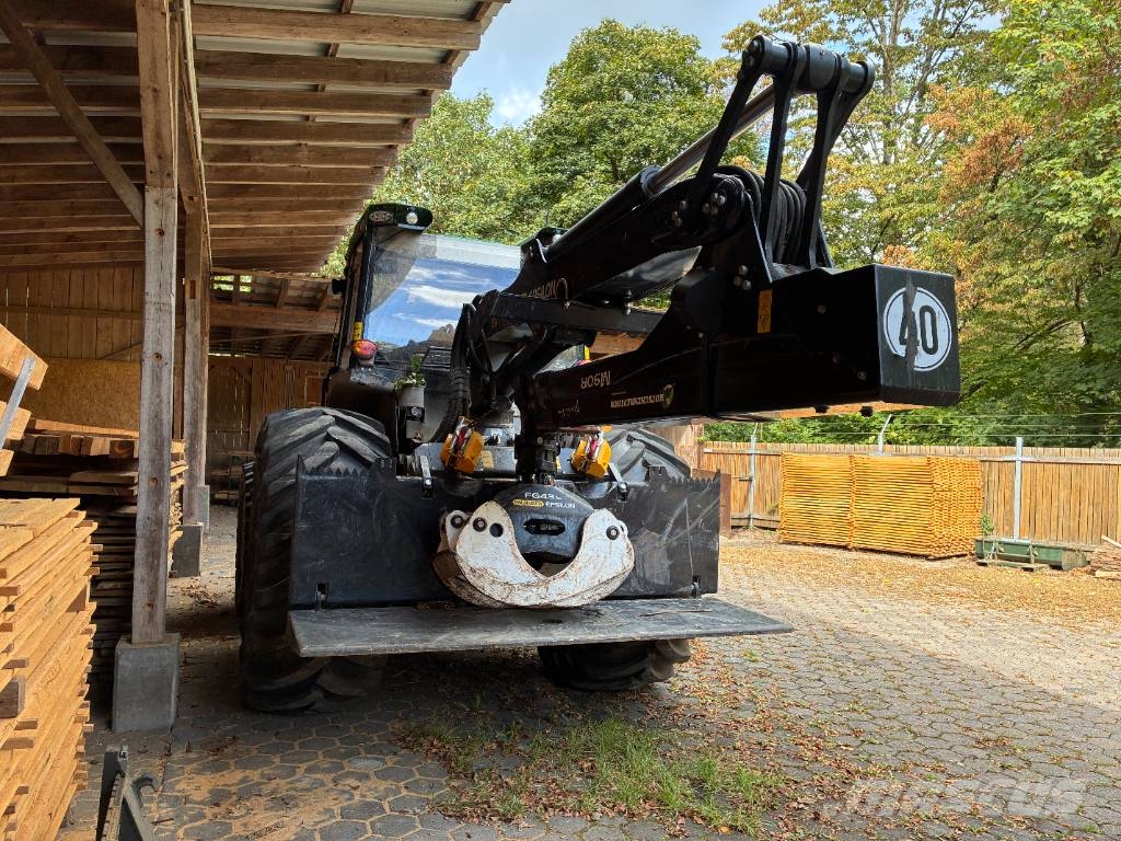 Kotschenreuther K175M Metsatööks kohandatud traktorid