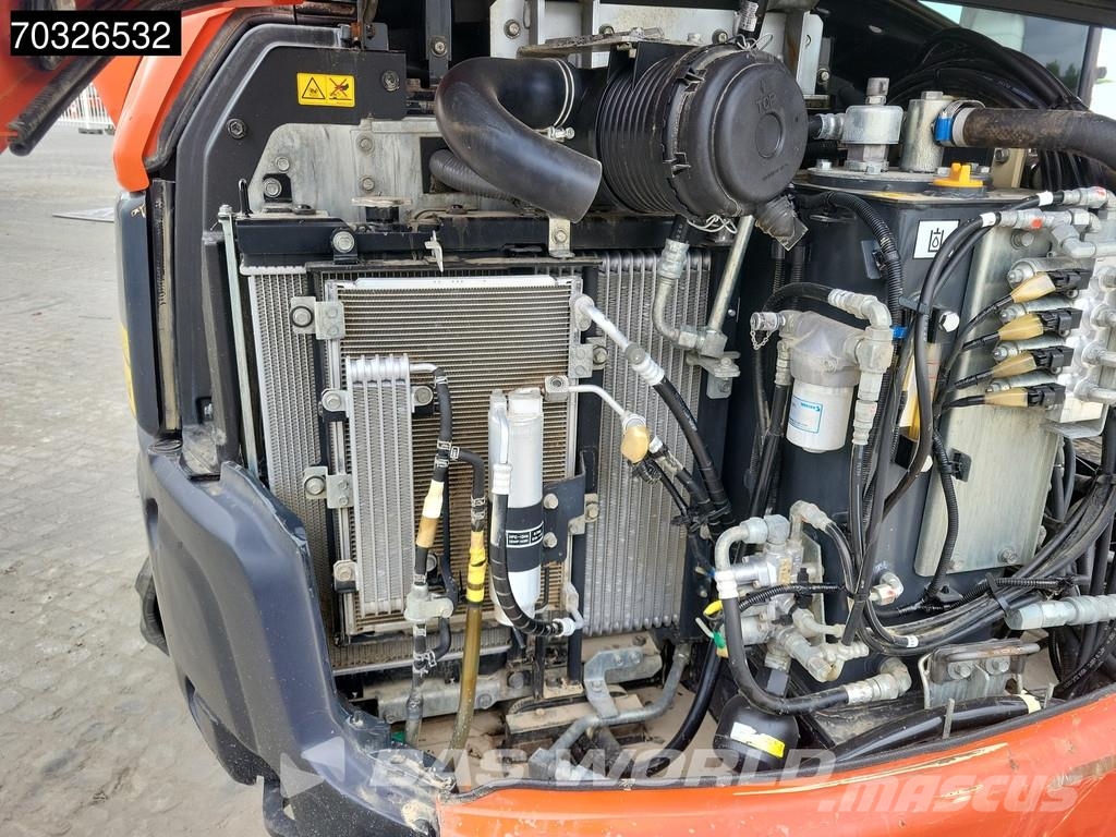 Kubota U50-5 A/C - 3 Buckets Mini excavators < 7t (Mini diggers)