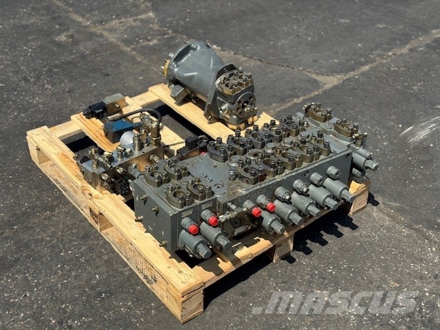 Liebherr R 900 C Valveblock Hydraulik