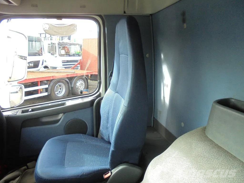 Volvo FM 9.310 + Euro 5 + Manual + Horse transport Автотранспорт для перевезення тварин