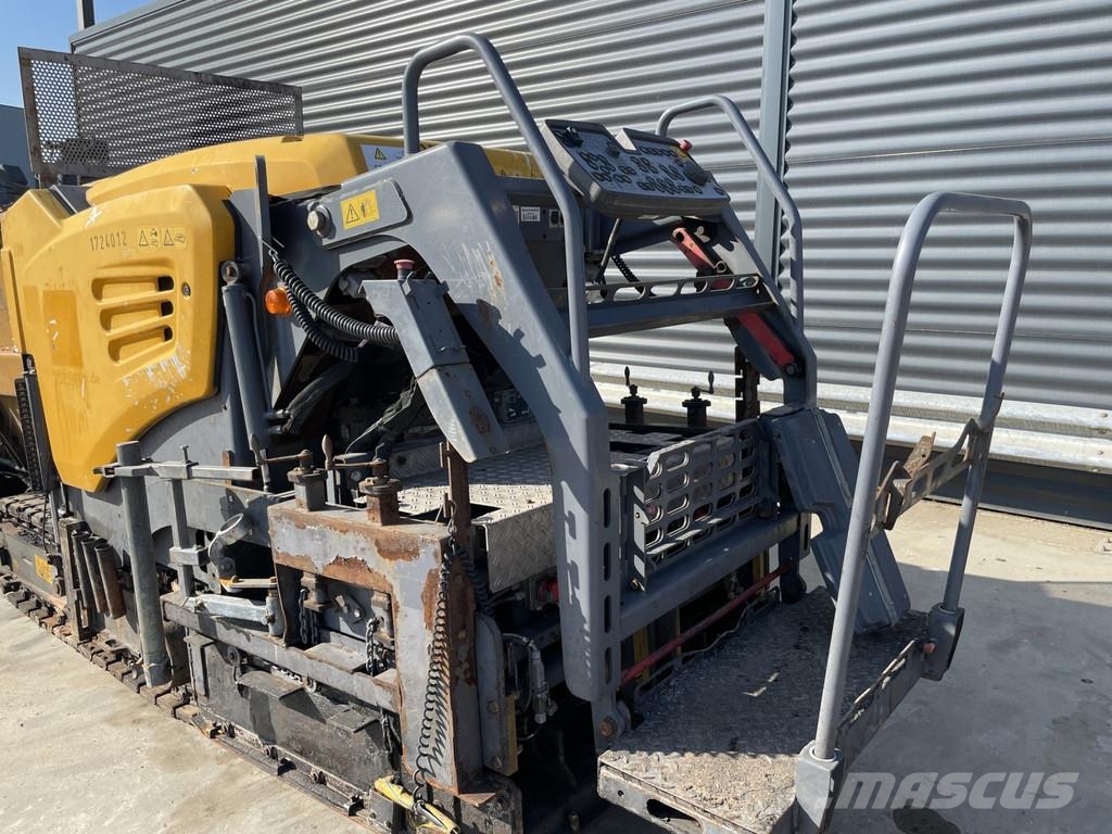 Vögele SUPER 800-3I Asphalt pavers