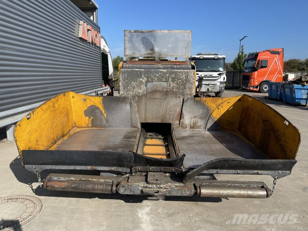 Vögele SUPER 800-3I Asphalt pavers