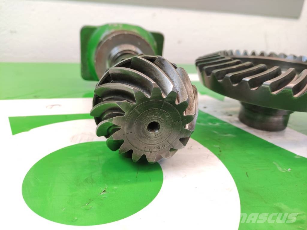 John Deere 3400 Rear axle bevel gear ZF 4475305509 الشاسيه والتعليق