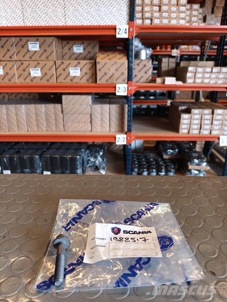 Scania FLANGE SCREW 1922517 Motoare