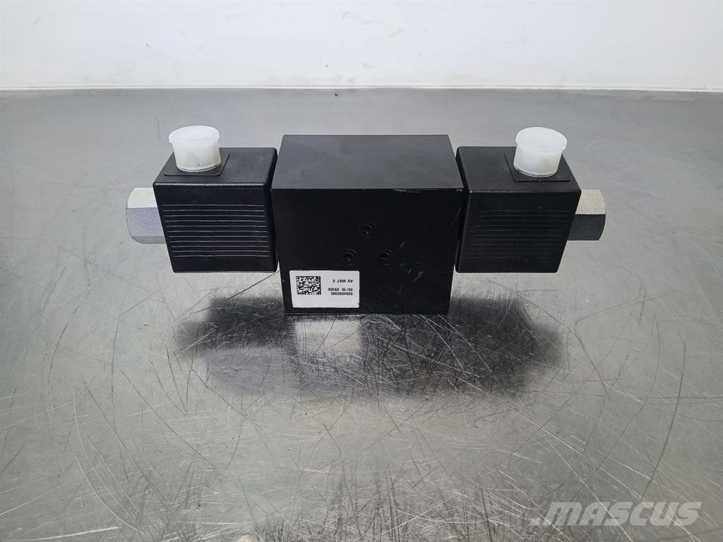 Yanmar TW110-5084660305-4/3 Valve-Wegeventil-Ventiel Hydraulics