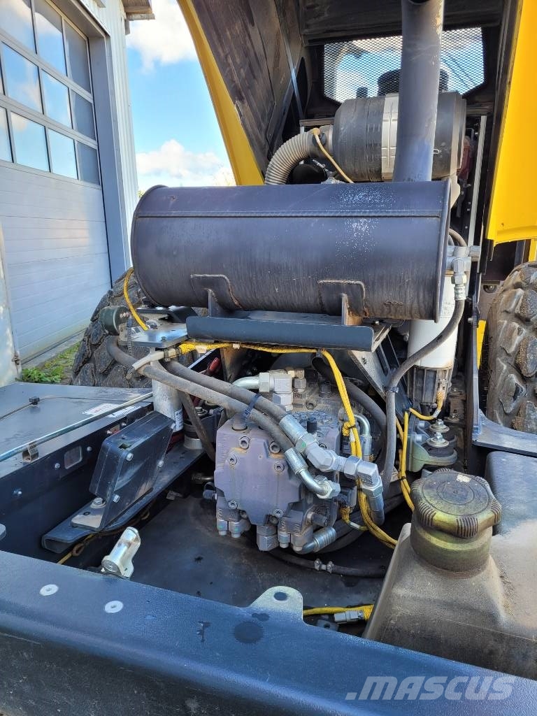 Bomag BW 213 D-5 Erdbauwalzen
