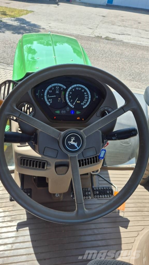 John Deere 6195 R الجرارات