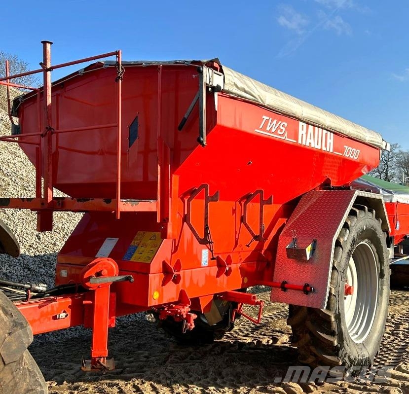 Rauch Düngerstreuer TWS 7000 mit neuem AXIS-H 30.2 معدات فرد المواد المعدنية