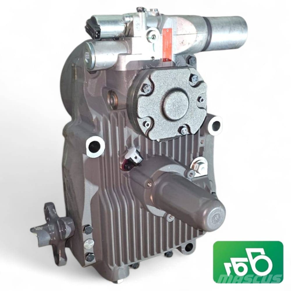 Fendt 826 VARIO SCR Front PTO 835150200031 Getriebe