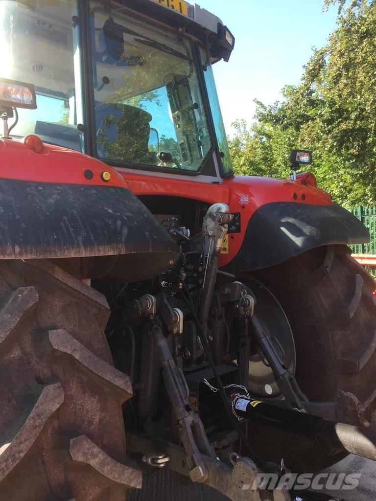 Massey Ferguson 6S.145 ESD6 Traktorid