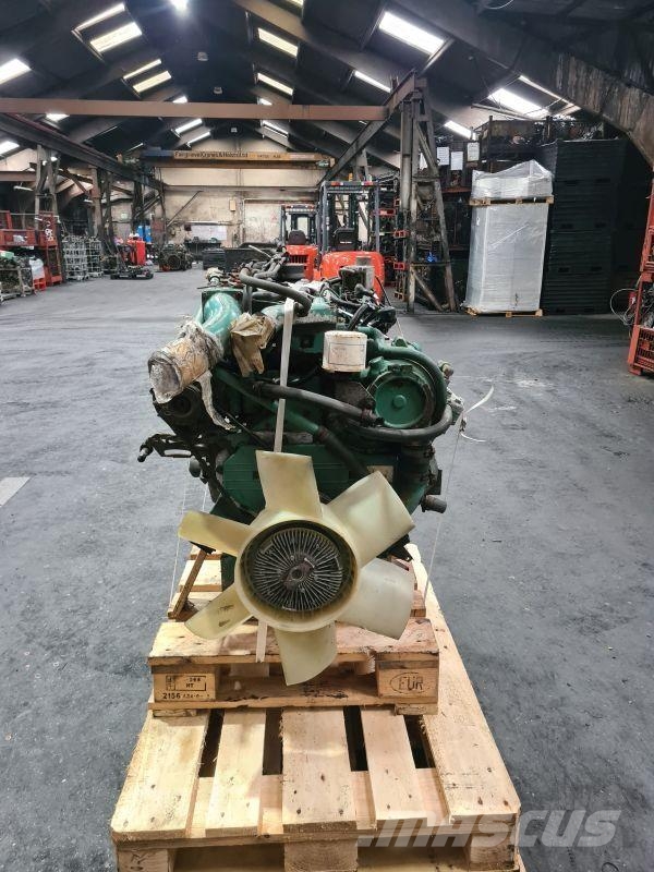  VOLVO-ABG D4A 1004-4 Motorer