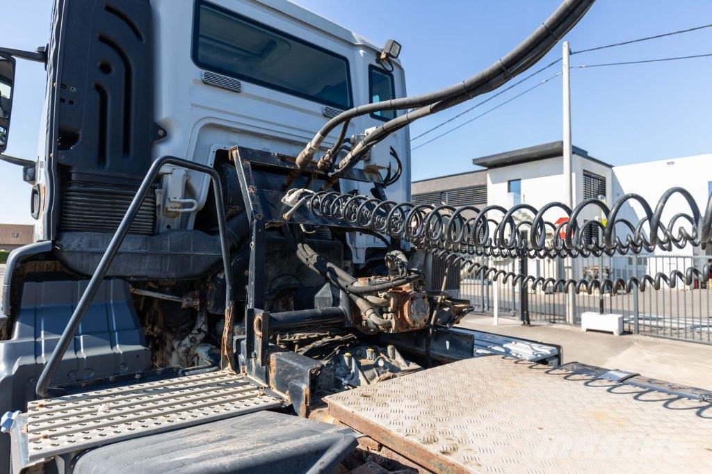 MAN TGS 18.400 BLS -4X4+LIEBHERR 10M3 (2018) Caminhões de concreto
