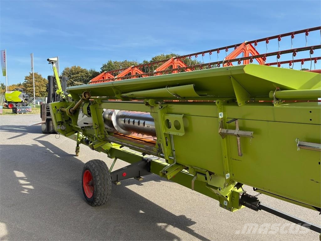 CLAAS Tucano 430 m. Vario 6,00 mtr. Agriculture - Others