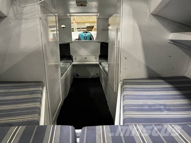 Volvo L90M  Marieholm IF26 classic sailingyacht 轮式装载机