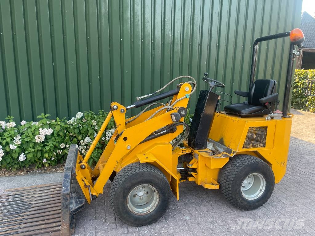 Sherpa 200 loader shovel (giant, weidemann) Minilastere