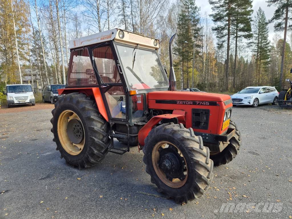 Zetor 7745 Traktori