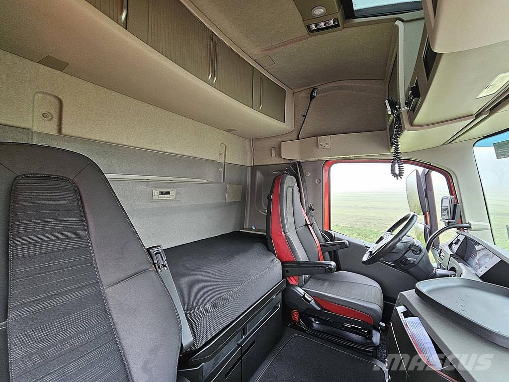 Volvo FH 460 4x2 I-Parc-Cool I-Save Xenon PTO 1st Owner Tractor Units