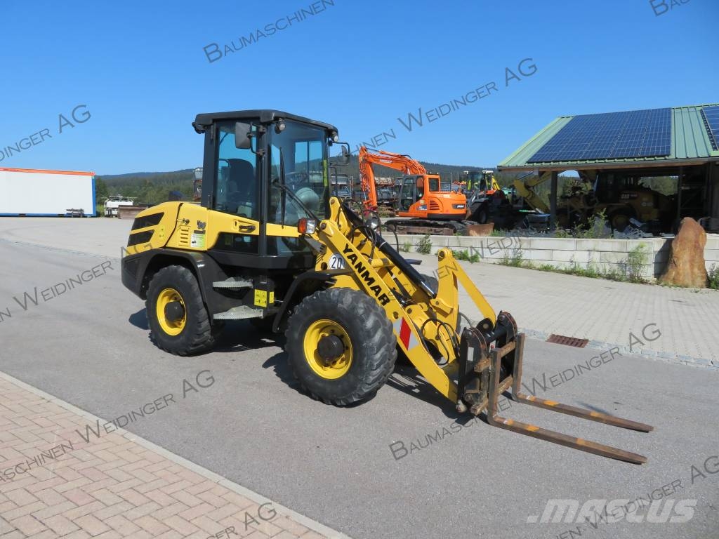 Yanmar V 80 Cargadoras sobre ruedas