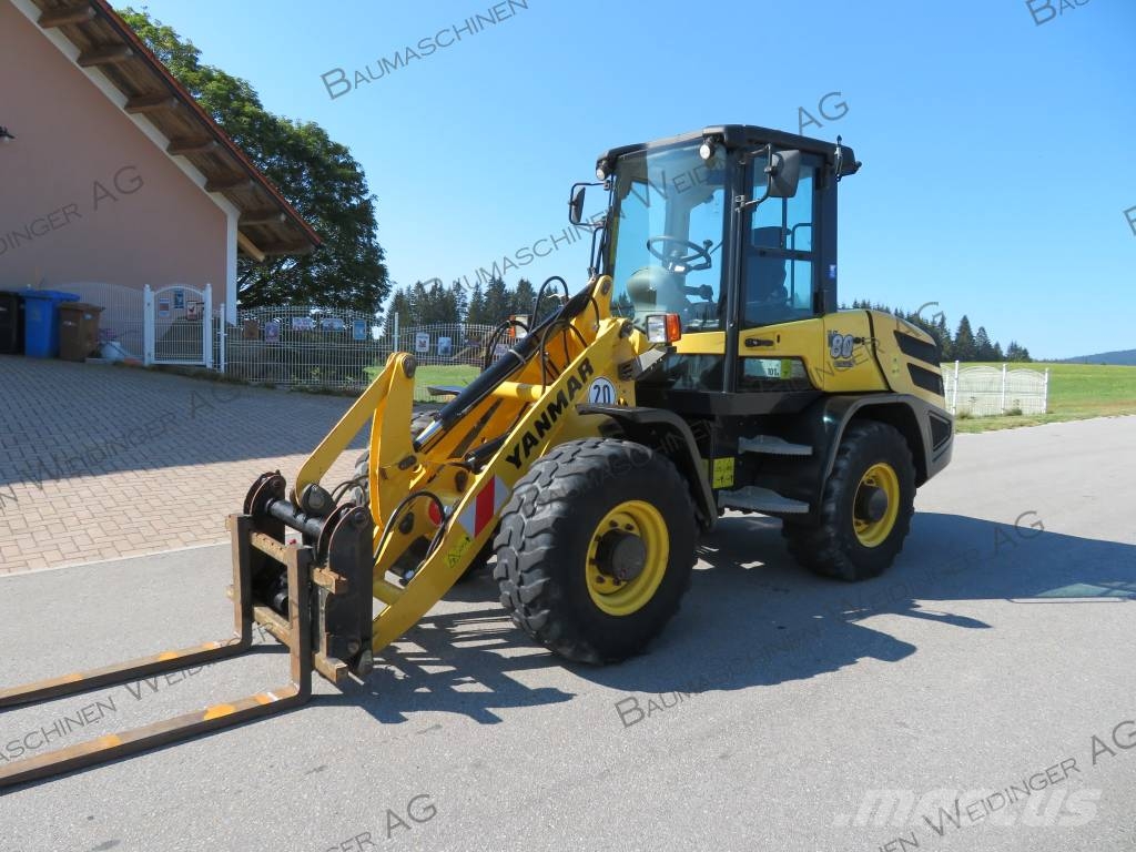 Yanmar V 80 Cargadoras sobre ruedas