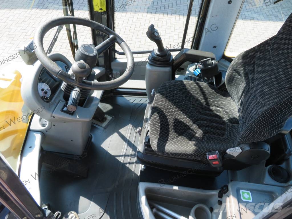 Yanmar V 80 Cargadoras sobre ruedas