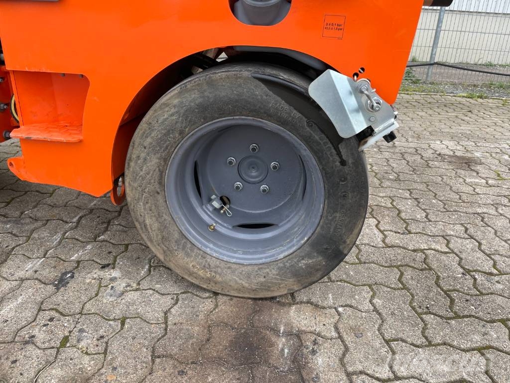Hamm HD 10 VT Kombinirani valjarji