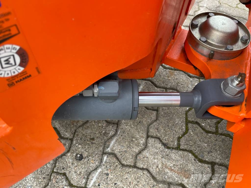 Hamm HD 10 VT Kombinirani valjarji